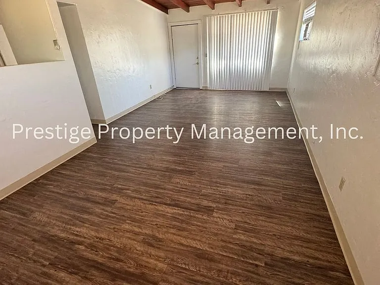 2834 N Richey Blvd — Photo 4