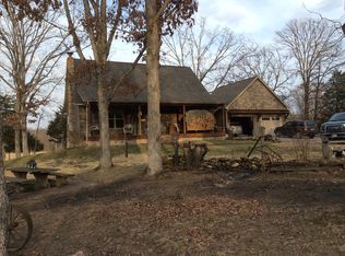 99 Stiller Rd, Steelville, MO 65565