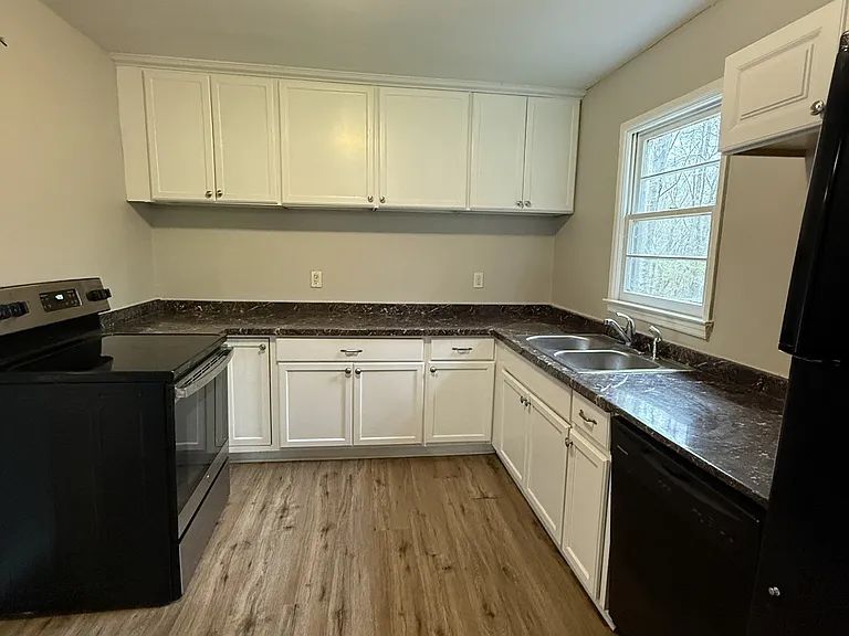 5616 Cruce Rd — Photo 4