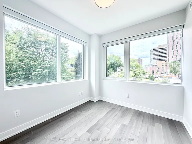 664 Spadina Ave #204 — Photo 10