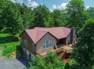 922 Butcher Valley Rd, Rogersville, TN 37857