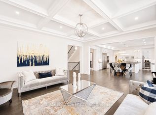 26 Sir Henry Ct, King, ON L7B 0P5
