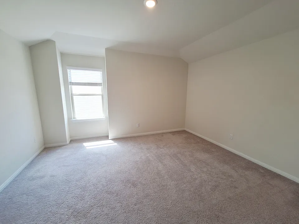 6508 Folsom Ave
