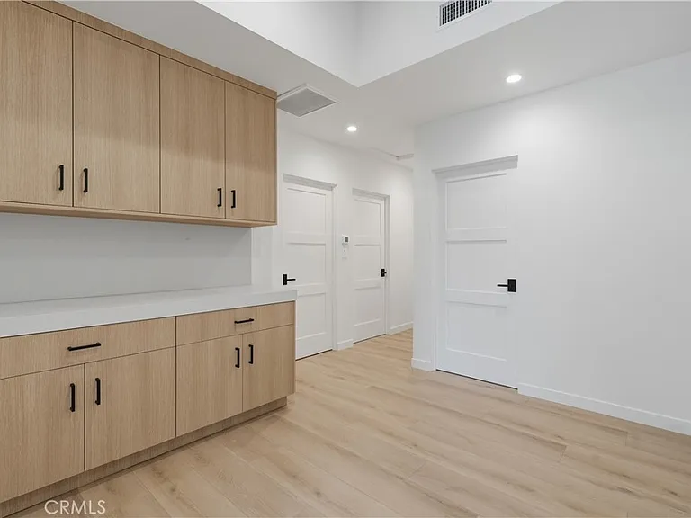 2200 Mantis Ave — Photo 20