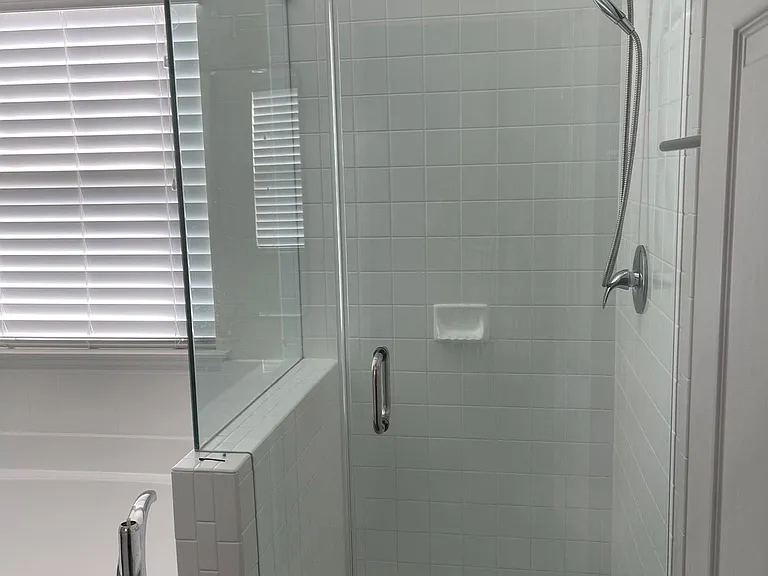 Primary shower