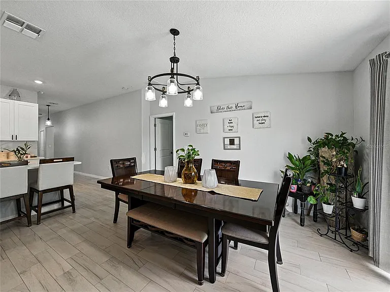 149 Cascade Bend Dr — Photo 16