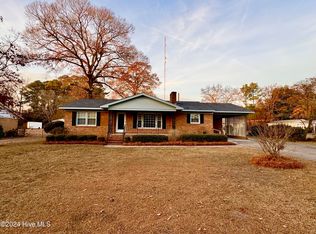 2056 Banks School Rd, Kinston, NC 28504