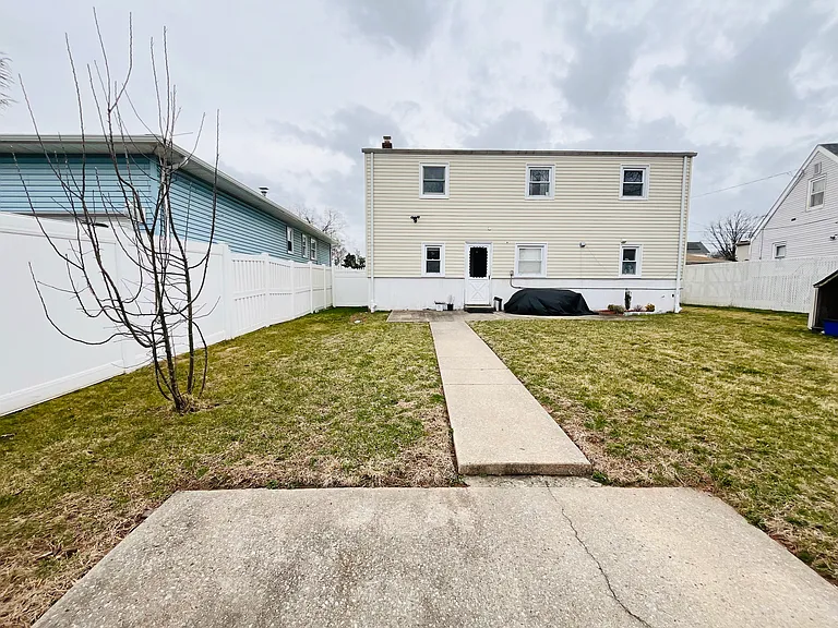 534 E Washington Ave #UPPER — Photo 13