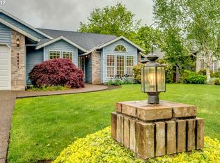 14073 Conway Dr, Oregon City, OR 97045