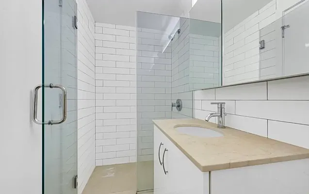 Rented by REAL New York | media 10