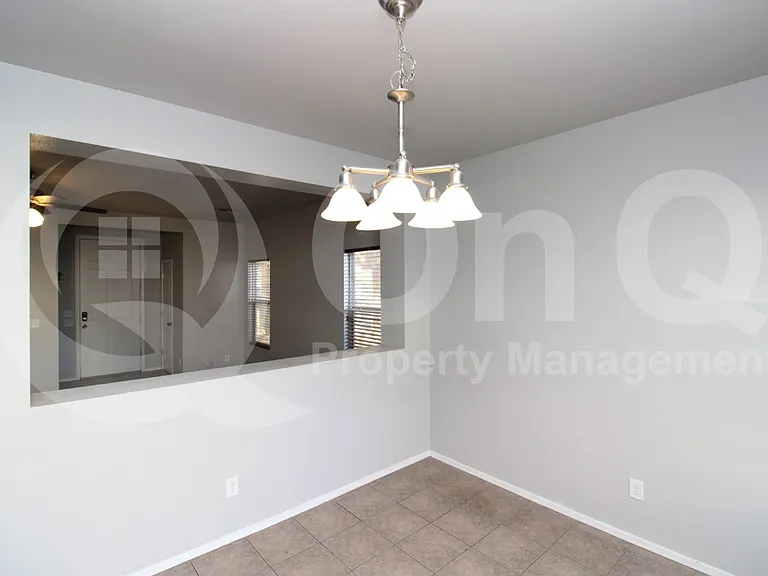 6761 S Parliament Dr — Photo 4