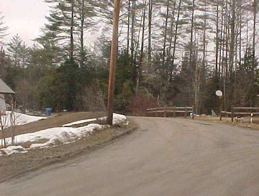 2nd image of 9 Aspen Rd