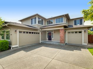 10510 1st Pl NE, Lake Stevens, WA 98258