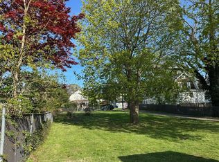 38 Newton Ave, Westerly, RI 02891