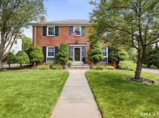 37 Cleveland Road, New Haven, CT 06515