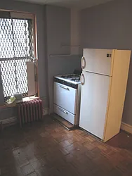 Rented by City Connections Realty