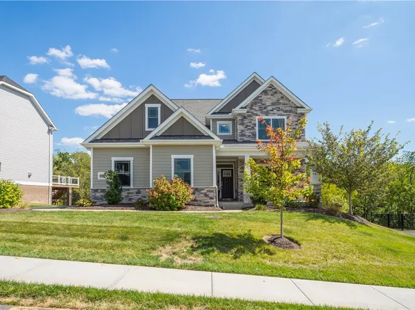 498 Harvest View Dr, Venetia, PA 15367