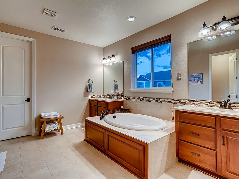 789 Old Wagon Trail Cir — Photo 16