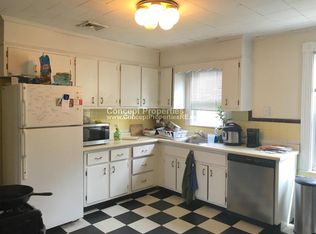 193 Cypress St #3AC, Brookline, MA 02445