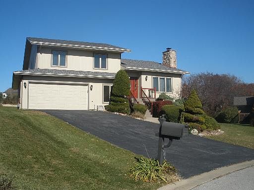 1st image of 11408 Nueport Dr