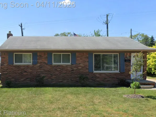 8743 Holly Dr, Canton, MI 48187