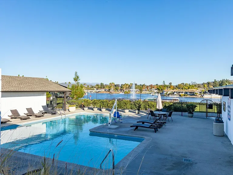 1560 Circa Del Lago #D304 — Photo 14