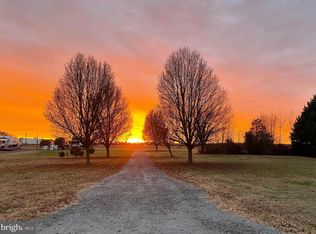 23790 Gilpin Point Rd, Preston, MD 21655