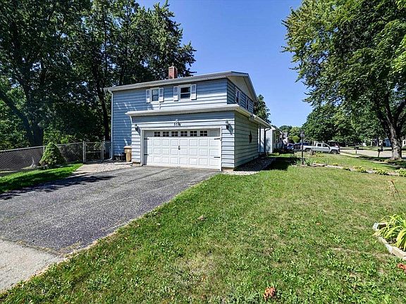 3rd image of 5021 Camilla Rd