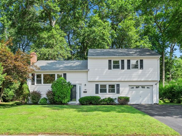 36 Fuller Dr