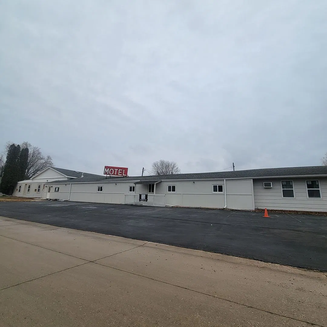 Apartments for Rent 110 Alderson St, Sloan, IA — Photo 3