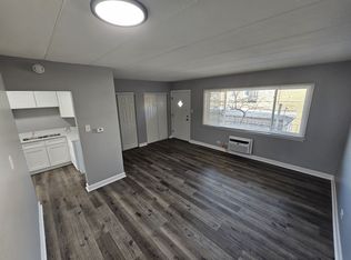 6915 Cermak Rd SUITE 3, Berwyn, IL 60402