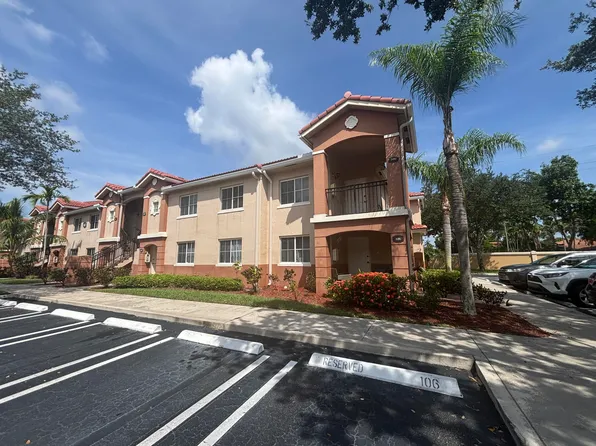 3512 Briar Bay Blvd APT 206, West Palm Beach, FL 33411