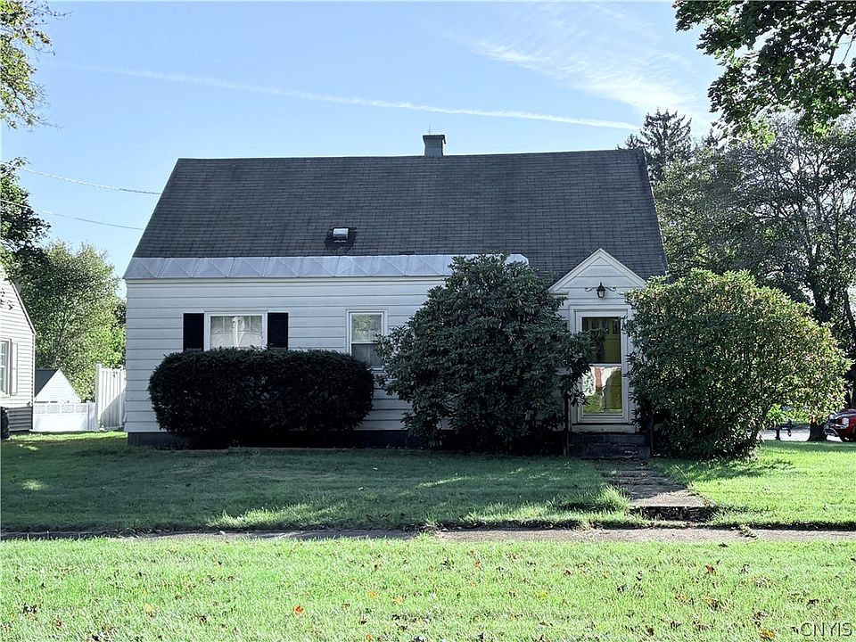 1st image of 713 Massena Ave