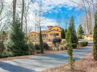 260 Island Cove Dr, Newnan, GA 30263
