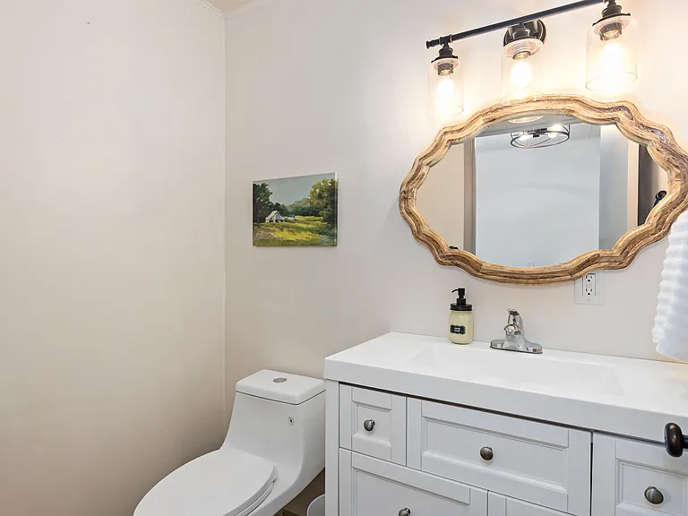 2087 Upper River Rd — Photo 12