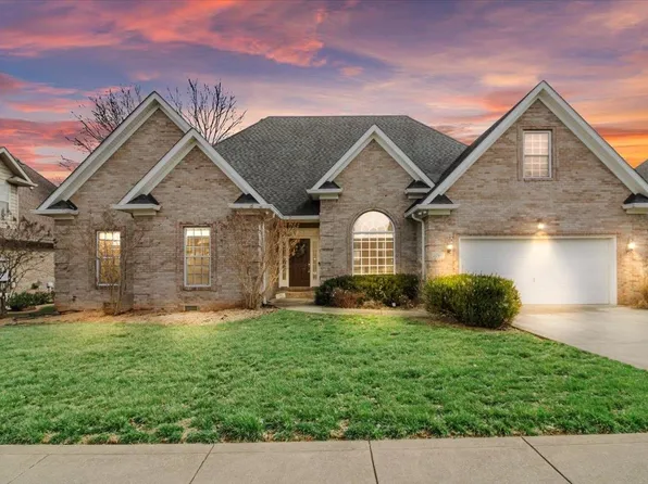 2746 Laurelstone Ln, Bowling Green, KY 42104