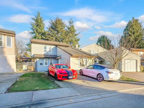 7368 Parkwood Dr, Surrey, BC V3W 7G6