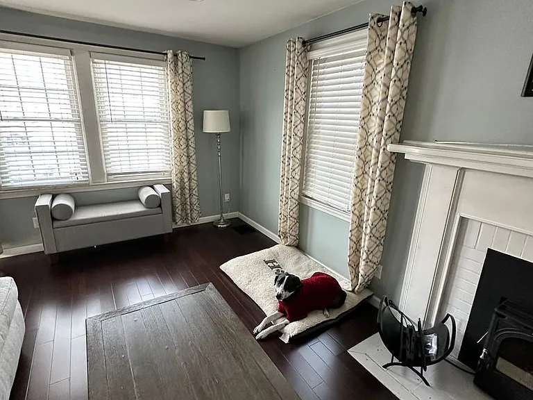 340 Granby Rd — Photo 11