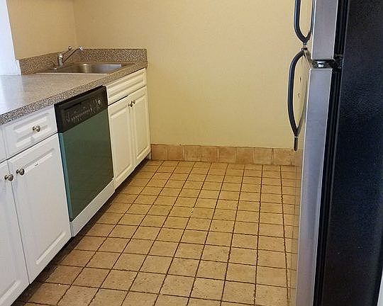 3rd image of 10124 Queens Blvd APT 3C