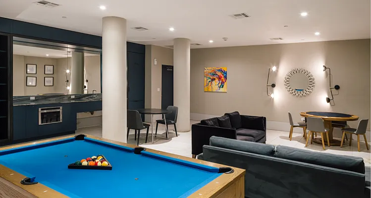 Rented by Monarch Realty Group | media 19