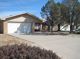 3503 Mission Arch Dr, Roswell, NM 88201