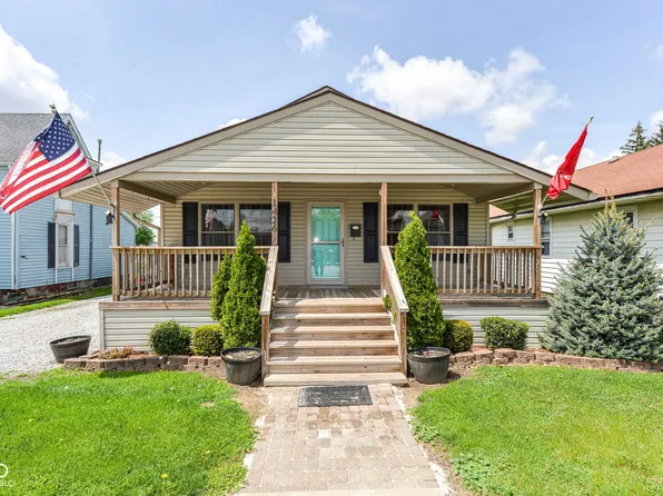 1426 S Anderson St, Elwood, IN 46036