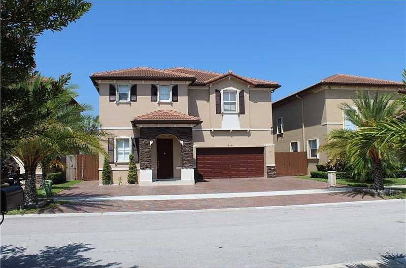 1st image of 8366 NW 116th Ave