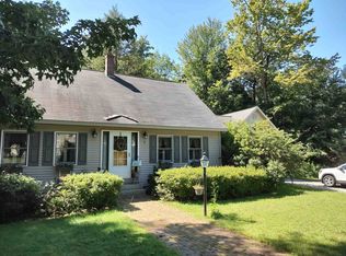 3 Greenleaf Dr, Wolfeboro, NH 03894