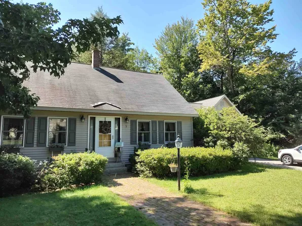 3 Greenleaf Drive, Wolfeboro, NH 03894