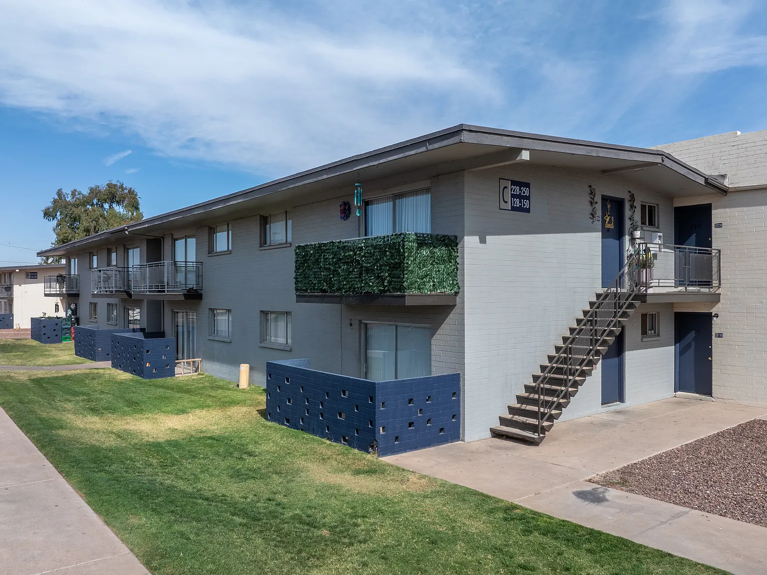Mountain Vista Apartments — Photo 4