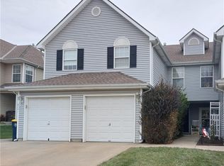 8039 N Elmwood Ave, Kansas City, MO 64119