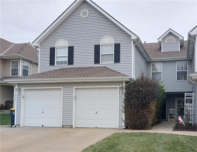 8039 N Elmwood Ave, Kansas City, MO, 64119