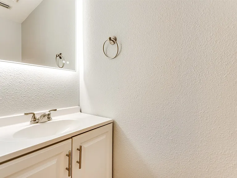 4239 N Capistrano Dr — Photo 20