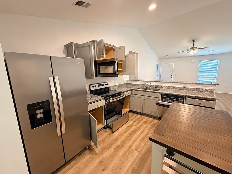 2177 Stillpointe Dr — Photo 11